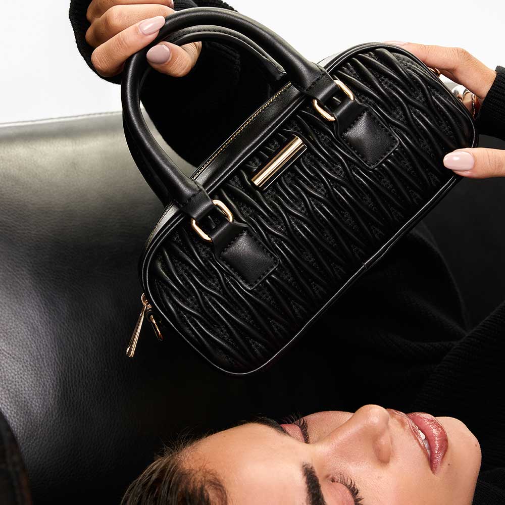 Kamara Women's Black Barrel image number 0
